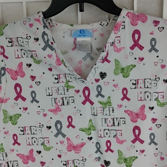 SB Scrub Top โ Pink/White โ V-Neck โ Sizeโ S - Picture 3 of 9